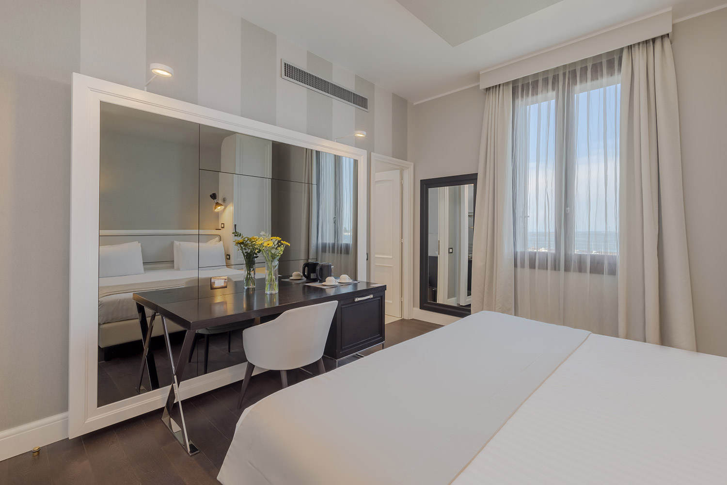 hotel-grande-italia-camera-superior-doppia-laguna-01