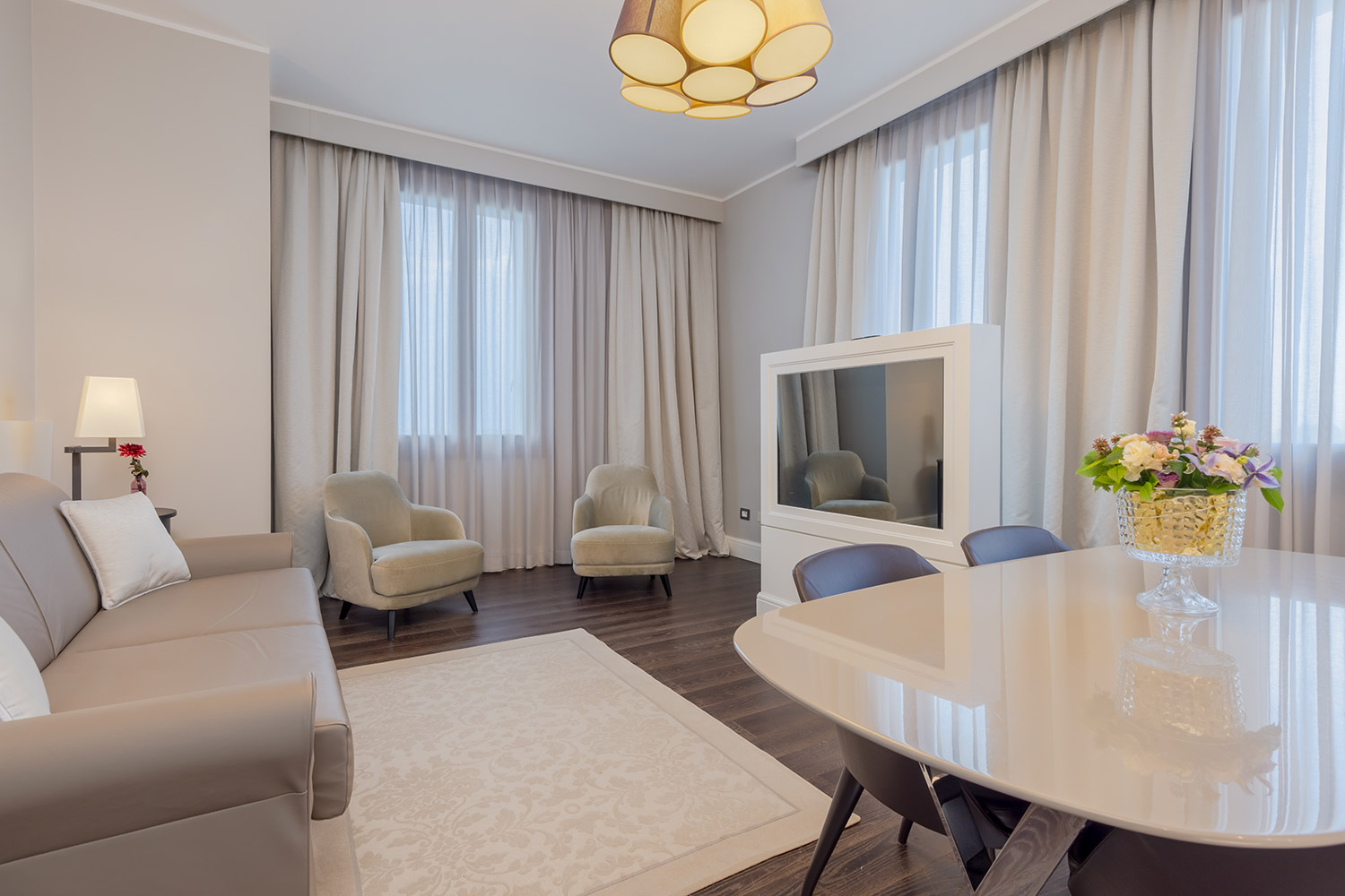 hotel-grande-italia-suite-04